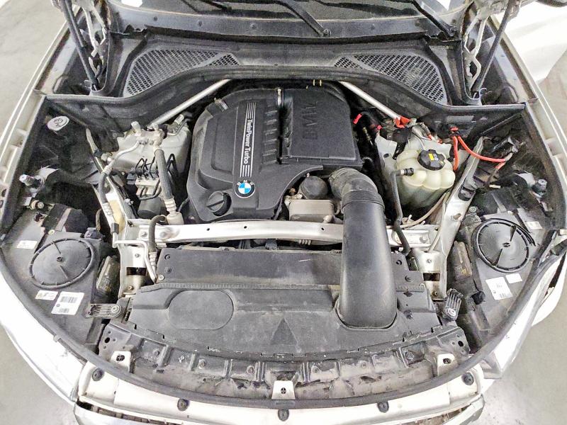 Photo 12 from auction – 2018 BMW X5 with VIN 5UXKR0C56J0X90703