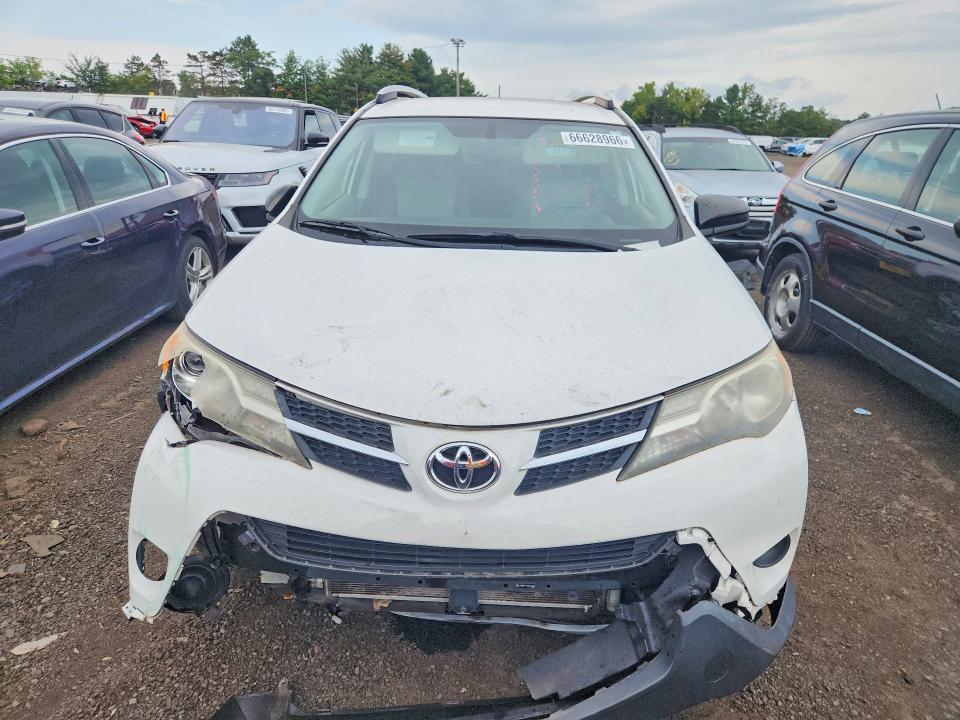 Photo 5 from auction – 2013 TOYOTA RAV4 with VIN JTMBFREV7D5019556