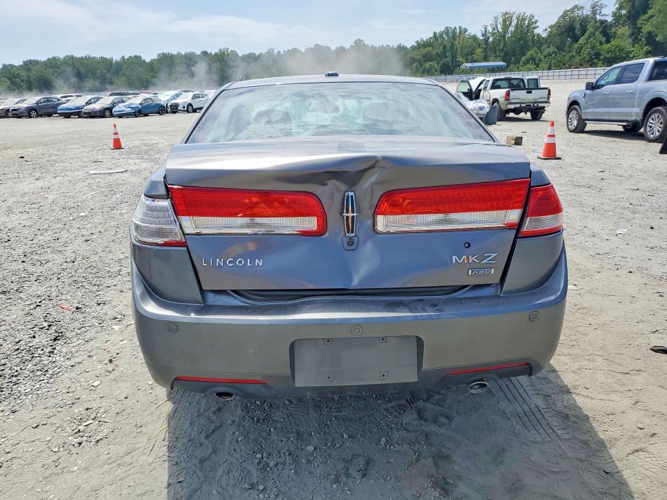 Photo 6 from auction – 2010 LINCOLN MKZ with VIN 3LNHL2JC0AR605650