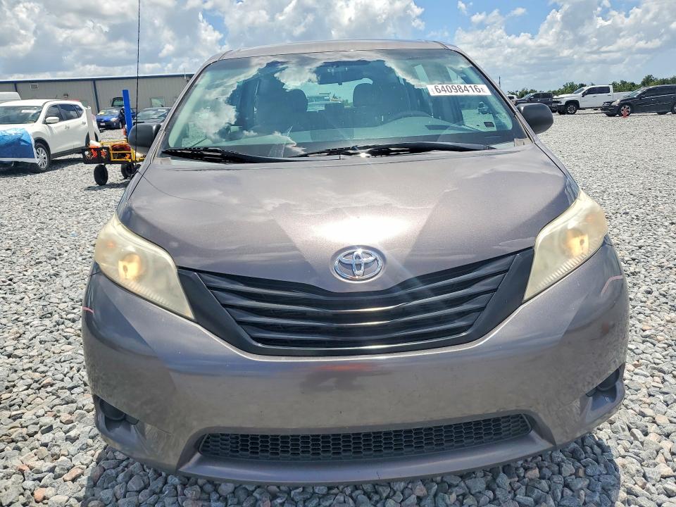 Photo 5 from auction – 2014 TOYOTA SIENNA with VIN 5TDZK3DC9ES506079