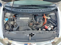 Photo 11 from auction – 2010 HONDA CIVIC with VIN JHMFA3F25AS006222