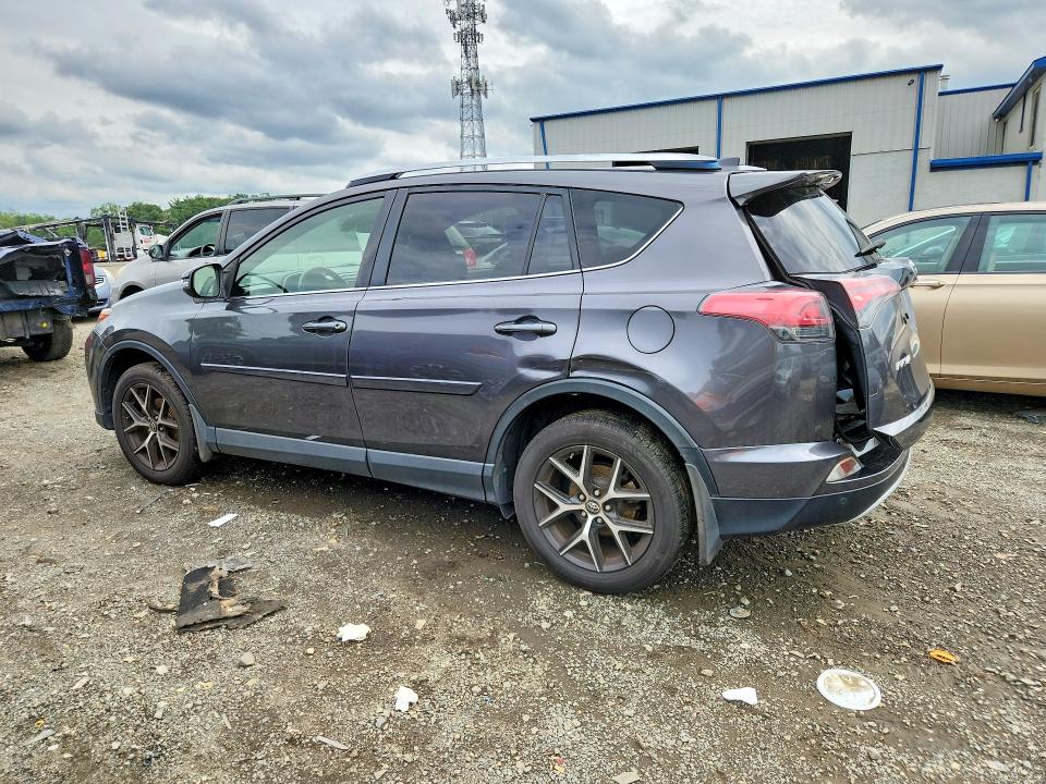 Photo 2 from auction – 2016 TOYOTA RAV4 with VIN JTMJFREV5GJ092271