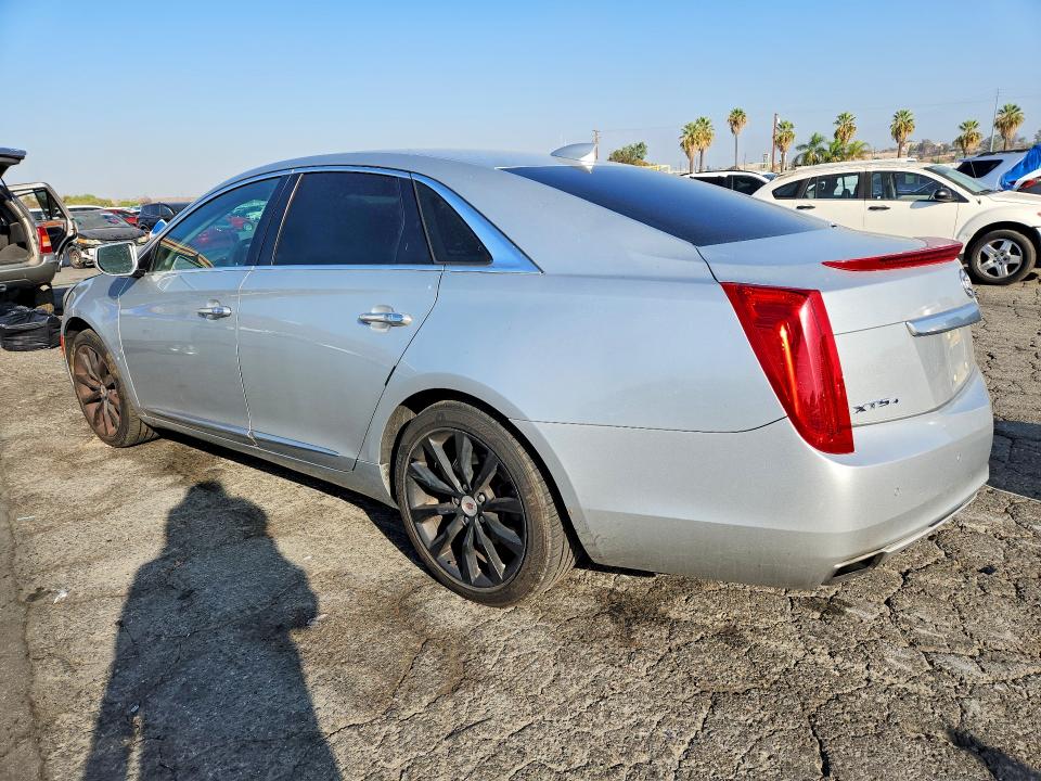 Foto 2 de la subasta – 2015 CADILLAC XTS con VIN 2G61N5S35F9262799