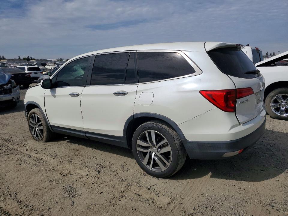 Photo 2 from auction – 2017 HONDA PILOT with VIN 5FNYF5H10HB041821