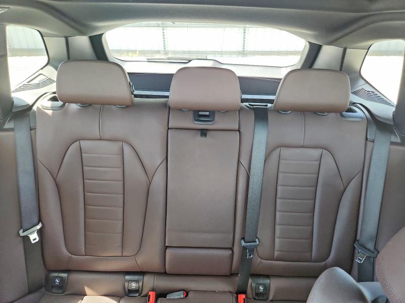 Photo 10 from auction – 2022 BMW X3 with VIN 5UX53DP09N9K16117