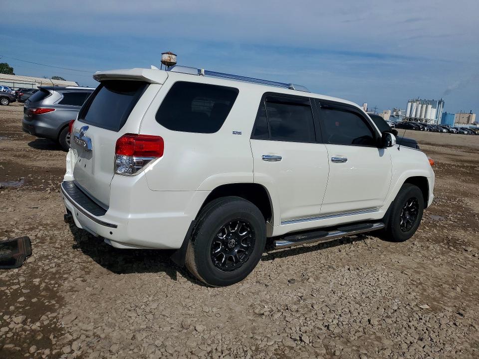 Photo 3 from auction – 2013 TOYOTA 4RUNNER with VIN JTEBU5JR3D5125831