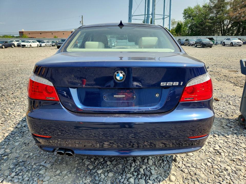 Zdjęcie 6 z aukcji – 2008 BMW 528 z VIN WBANU53558BY65137
