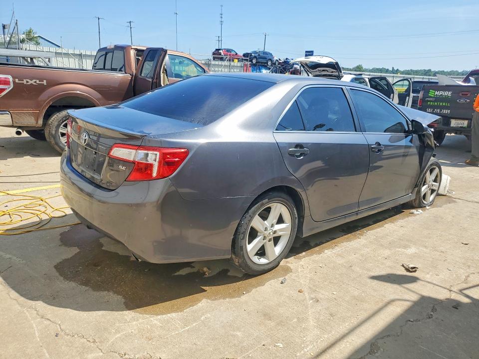 Снимка 3 от търг – 2012 TOYOTA CAMRY с VIN 4T1BF1FK9CU169223