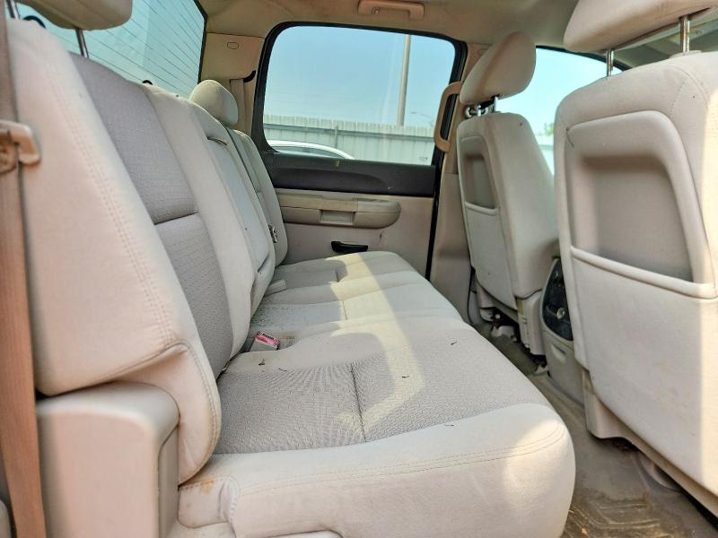 Photo 10 from auction – 2007 CHEVROLET SILVERADO with VIN 1GCHK236X7F506743