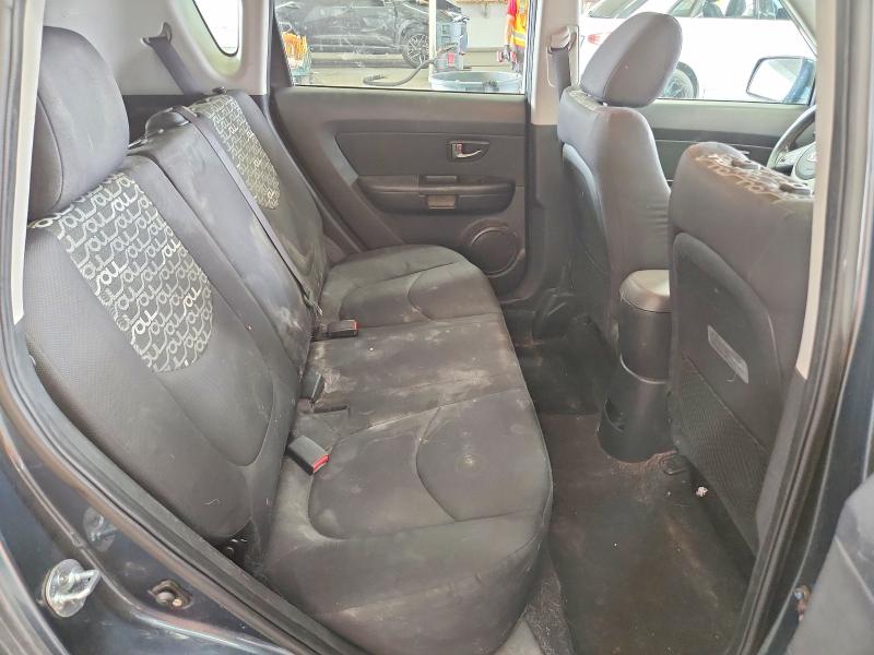 Photo 11 from auction – 2011 KIA SOUL with VIN KNDJT2A22B7219124