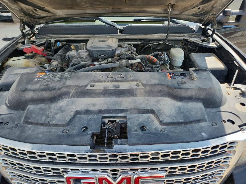Photo 12 from auction – 2013 GMC SIERRA with VIN 1GT426C85DF140709