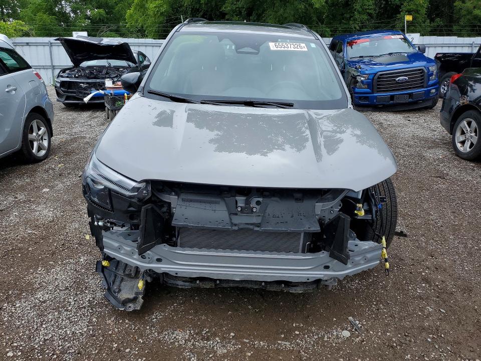 Zdjęcie 5 z aukcji – 2025 SUBARU FORESTER z VIN JF2SLDTC9SH431486