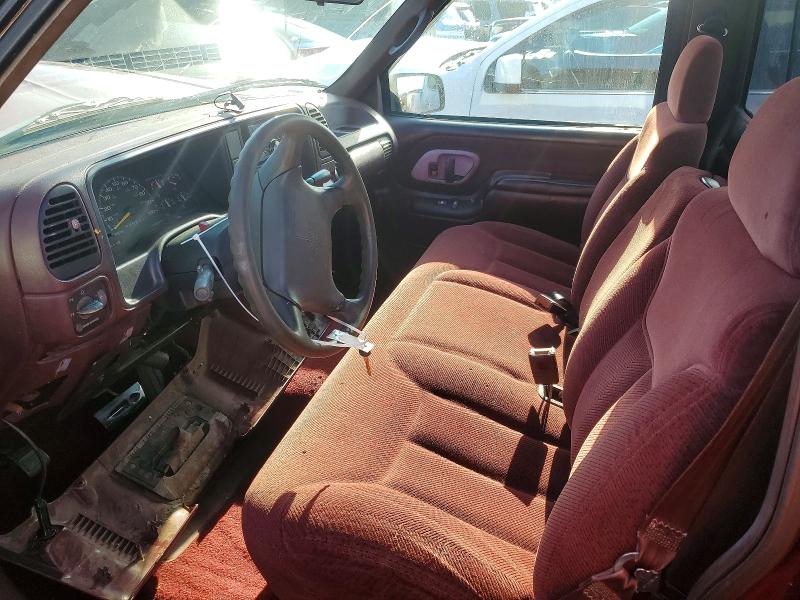 Photo 7 from auction – 1996 CHEVROLET GMT-400 with VIN 1GCFC24M3TZ172114