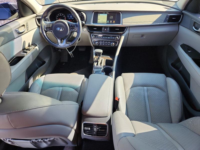 Photo 8 from auction – 2016 KIA OPTIMA with VIN 5XXGU4L35GG094739