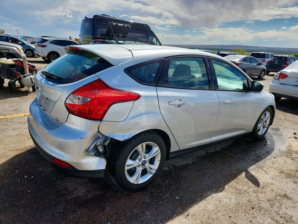 Photo 3 from auction – 2014 FORD FOCUS with VIN 1FADP3K23EL271983