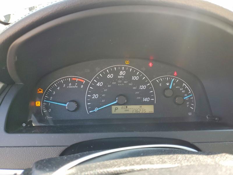 Photo 9 from auction – 2012 TOYOTA CAMRY with VIN 4T4BF1FK5CR161898