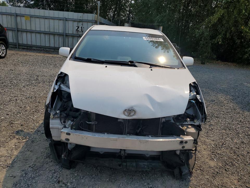 Photo 5 from auction – 2005 TOYOTA PRIUS with VIN JTDKB20U150127459