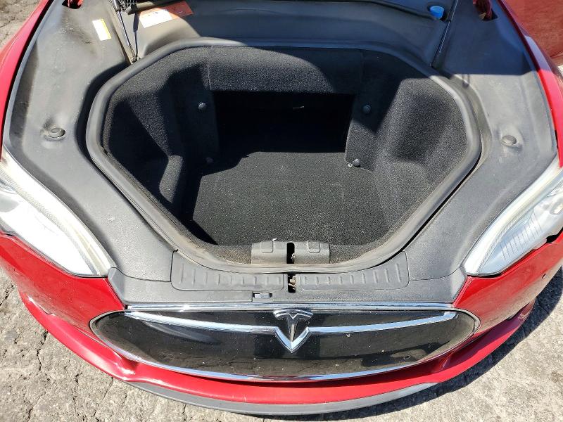 Photo 11 from auction – 2014 TESLA MODEL S with VIN 5YJSA1S14EFP29449