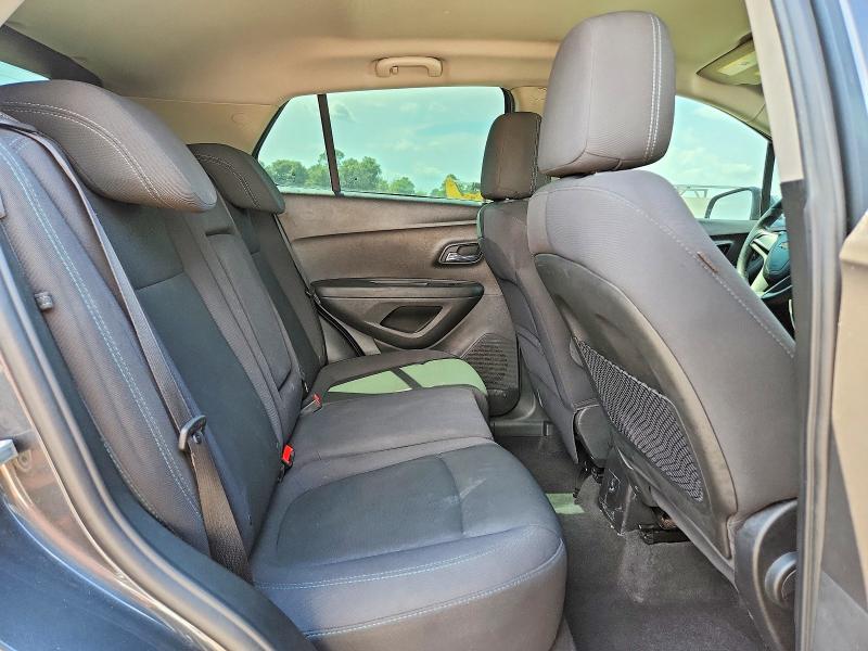 Photo 11 from auction – 2016 CHEVROLET TRAX with VIN 3GNCJKSB5GL267644