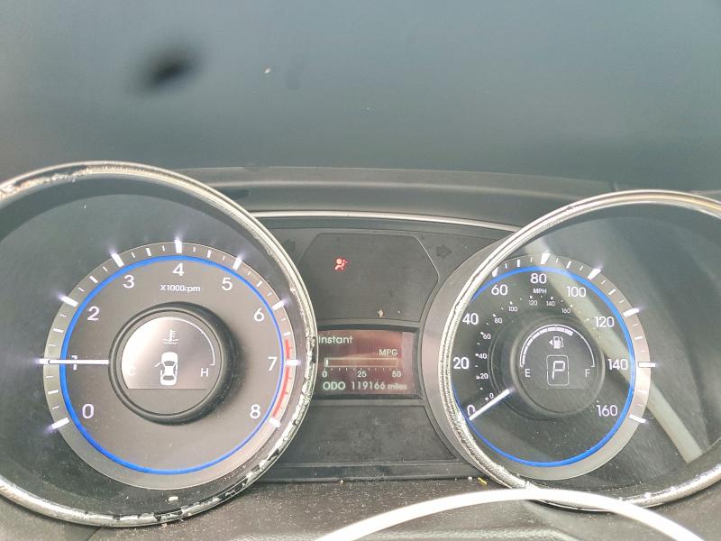 Photo 9 from auction – 2014 HYUNDAI SONATA with VIN 5NPEB4AC2EH846527