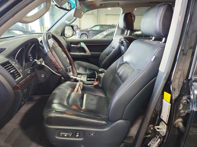 Снимка 7 от търг – 2014 TOYOTA LAND CRUISER с VIN JTMHY7AJ0E4027999