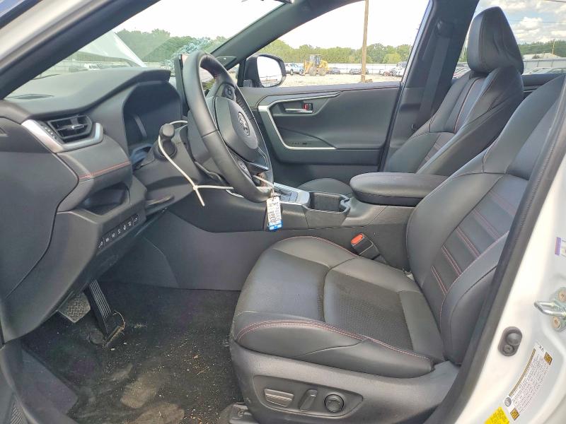 Photo 7 from auction – 2025 TOYOTA RAV4 with VIN JTMFB3FV0SD279776