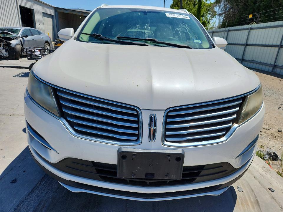 Photo 5 from auction – 2018 LINCOLN MKC with VIN 5LMCJ1C9XJUL08323