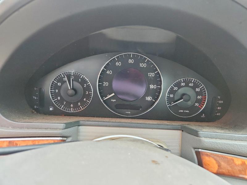 Photo 9 from auction – 2004 MERCEDES-BENZ E with VIN WDBUF65J24A454902