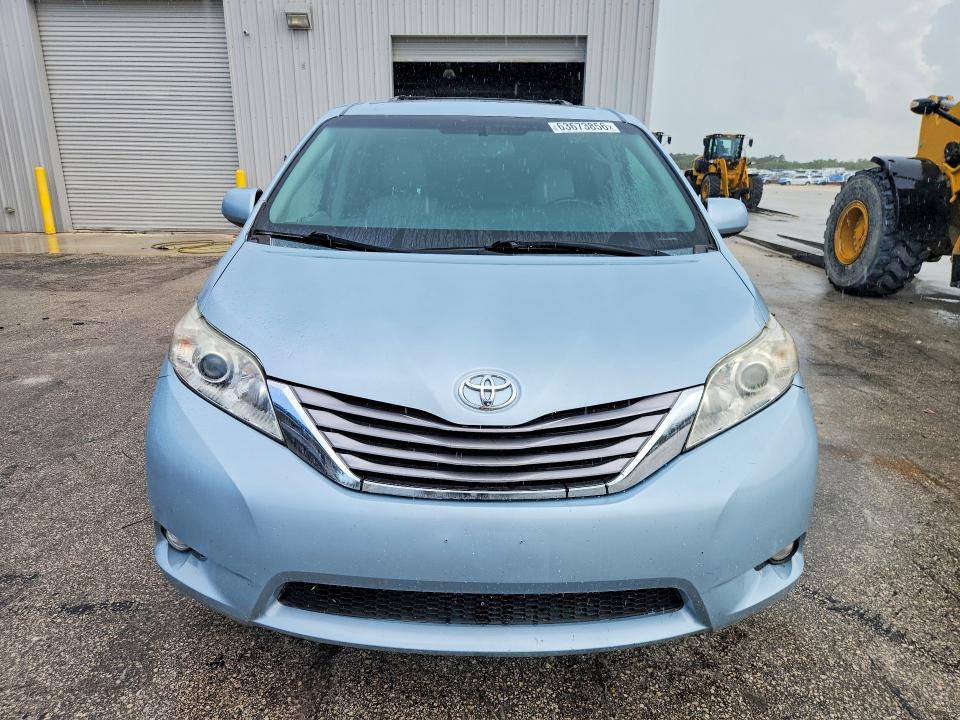 Photo 5 from auction – 2015 TOYOTA SIENNA with VIN 5TDYK3DC0FS550906