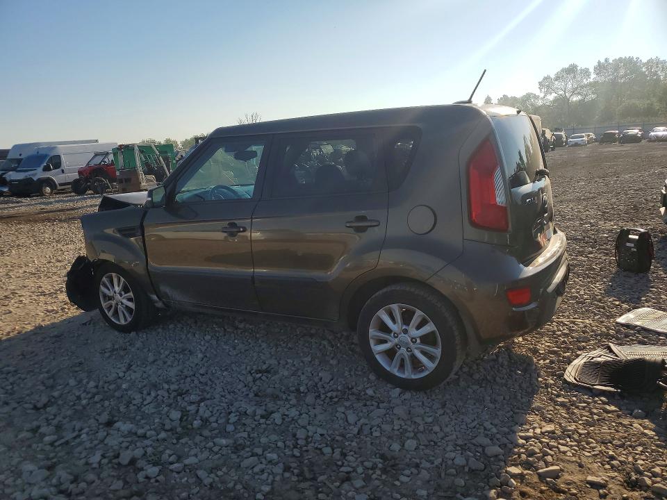 Photo 2 from auction – 2013 KIA SOUL with VIN KNDJT2A64D7541043