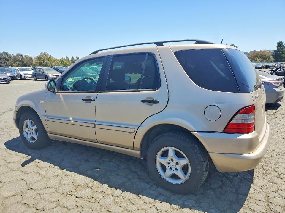 Photo 2 from auction – 2001 MERCEDES-BENZ ML with VIN 4JGAB54E91A243203