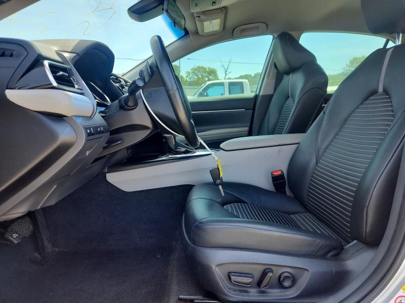 Photo 7 from auction – 2018 TOYOTA CAMRY with VIN JTNB11HK4J3043575