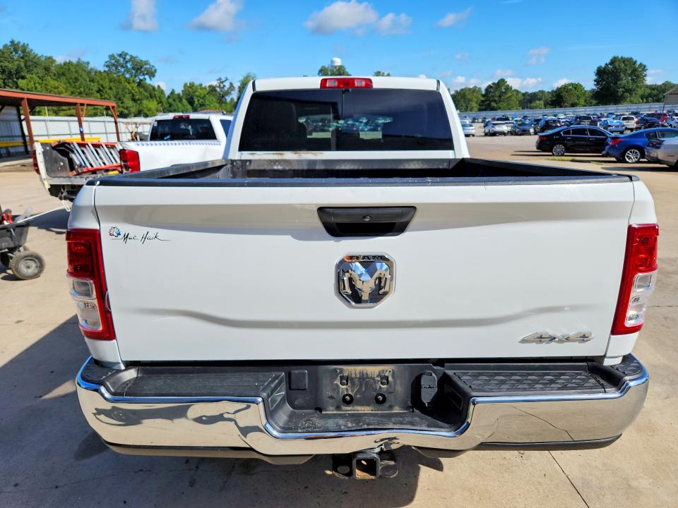 Photo 6 from auction – 2022 RAM 2500 with VIN 3C6UR5CLXNG369291