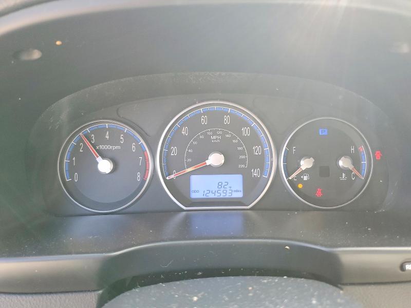 Photo 9 from auction – 2009 HYUNDAI SANTA FE with VIN 5NMSG73D29H302642