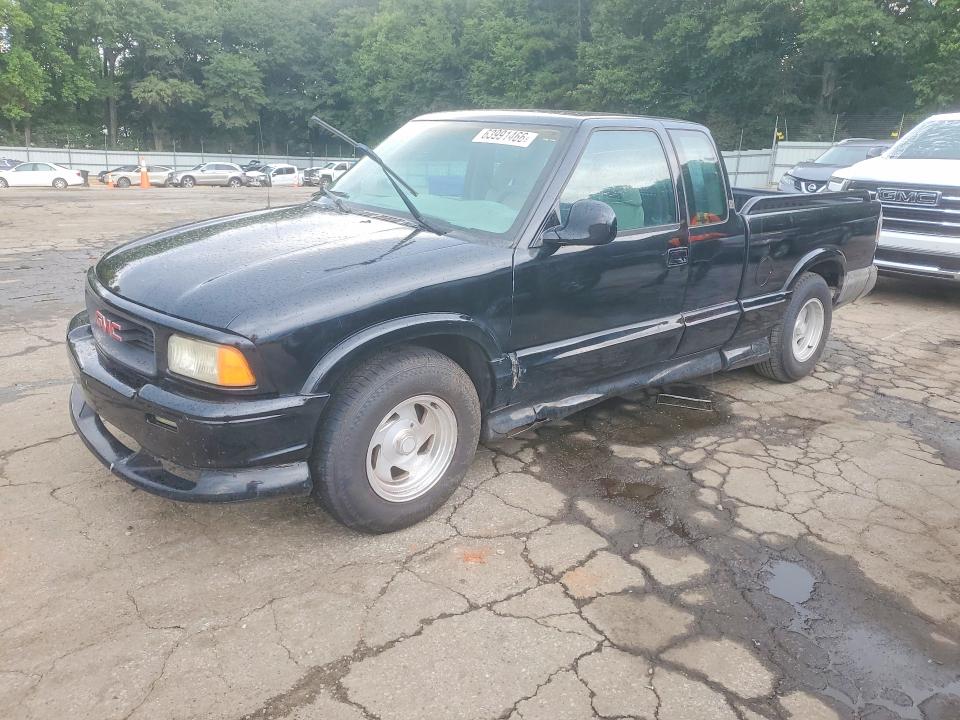GMC SONOMA 1996 with VIN 1GTCS19W4T8503945 - Photo from auction