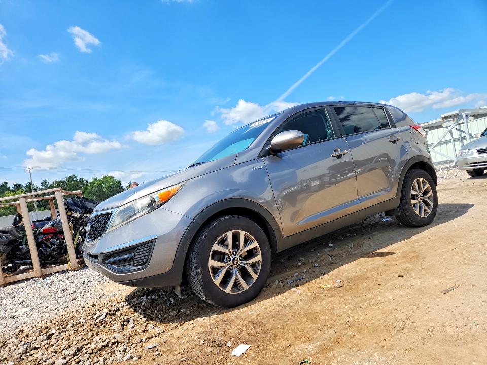 KIA SPORTAGE 2015 with VIN KNDPBCAC3F7782412 - Photo from auction