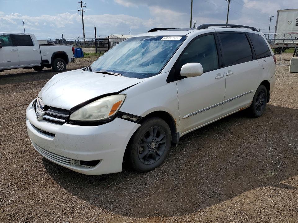 TOYOTA SIENNA 2005 with VIN 5TDBA22C45S042152 - Photo from auction