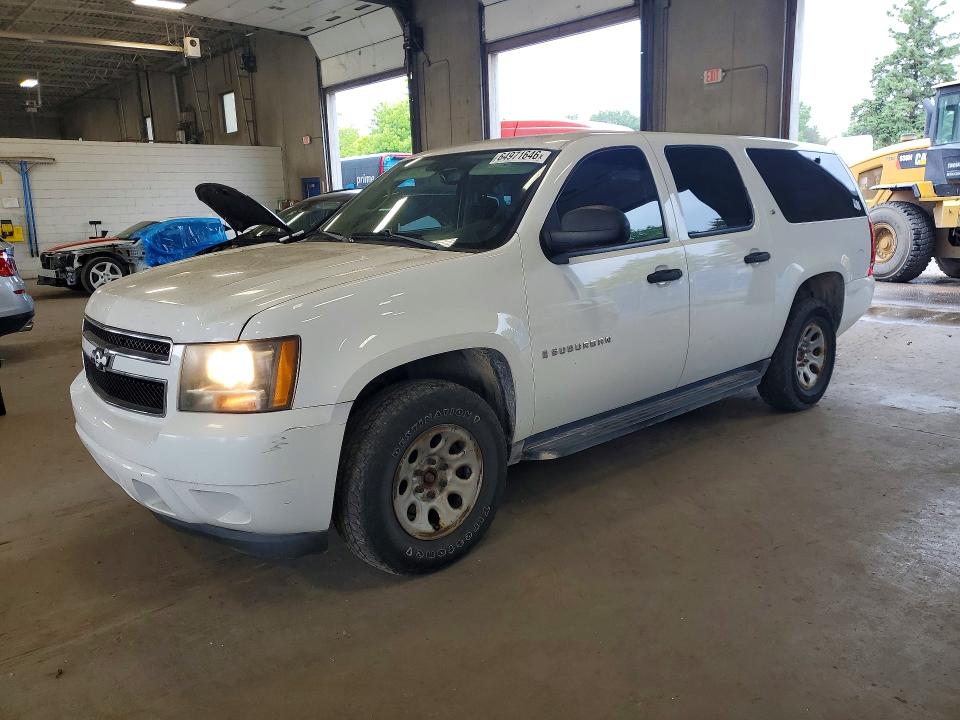 CHEVROLET SUBURBAN 2008 with VIN 3GNFK16388G303618 - Photo from auction
