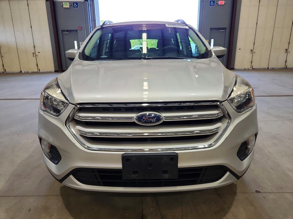 Фото 5 с аукциона – 2018 FORD ESCAPE с VIN 1FMCU0GD1JUB61845
