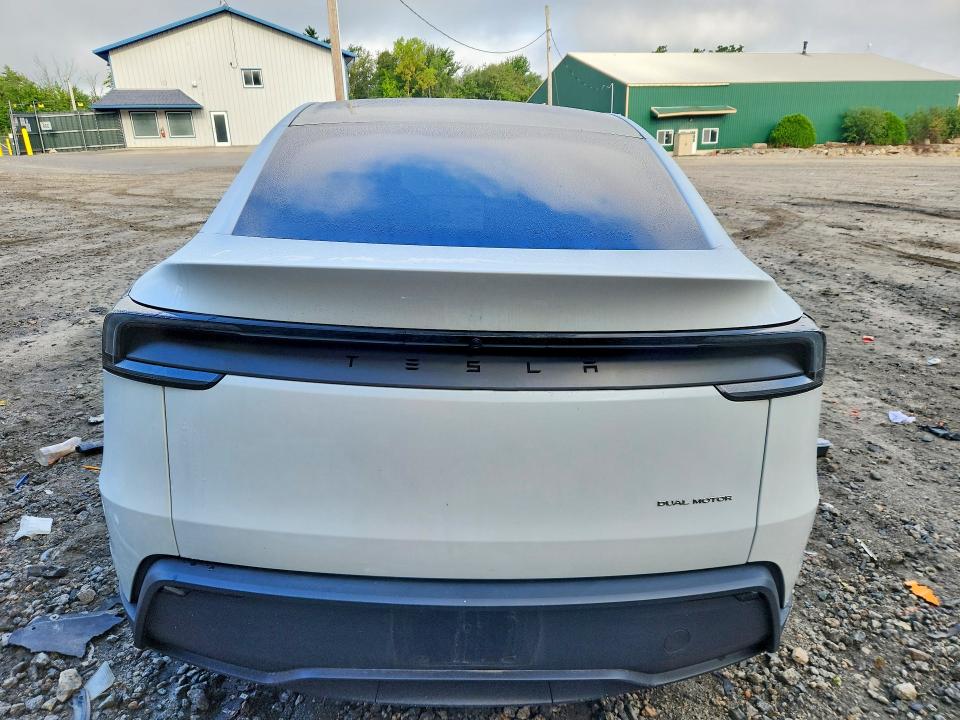 Foto 6 de la subasta – 2026 TESLA MODEL Y con VIN 7SAYGDEE6TA411063