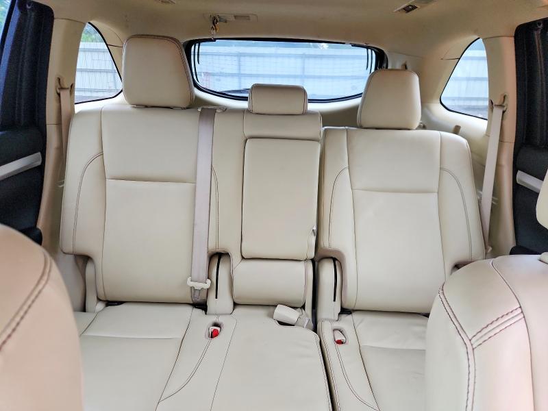 Photo 10 from auction – 2018 TOYOTA HIGHLANDER with VIN 5TDJZRFH1JS902201