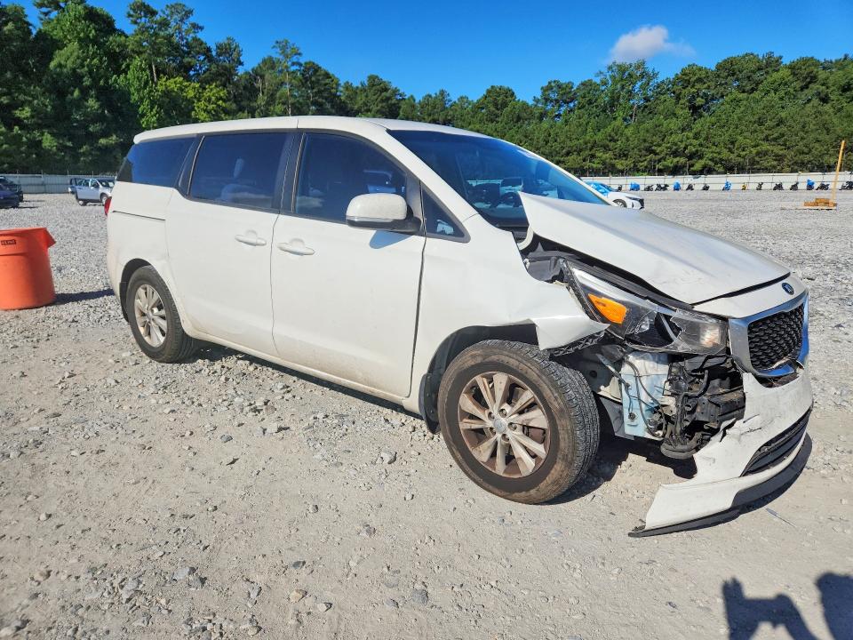 Photo 4 from auction – 2015 KIA SEDONA with VIN KNDMA5C18F6014914