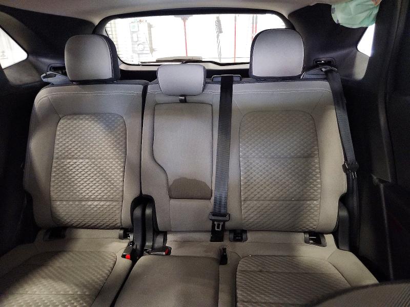 Photo 10 from auction – 2020 FORD ESCAPE with VIN 1FMCU0G6XLUA96174