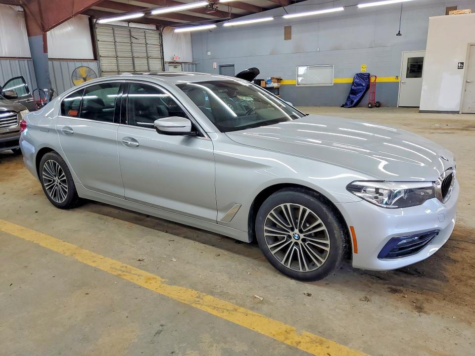 Photo 4 from auction – 2017 BMW 530 with VIN WBAJA5C31HG456514