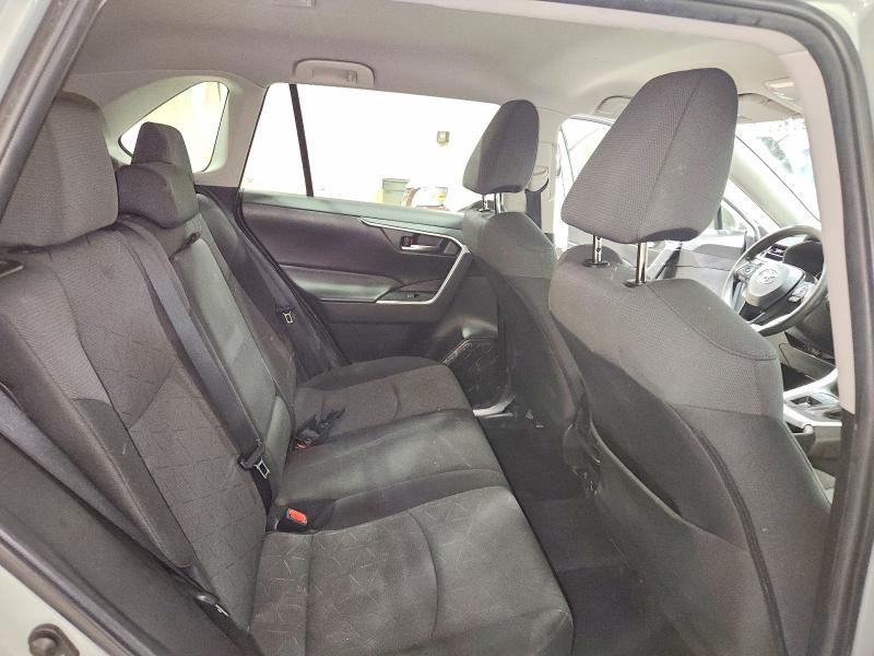 Photo 11 from auction – 2023 TOYOTA RAV4 with VIN 2T3W1RFV0PW264856