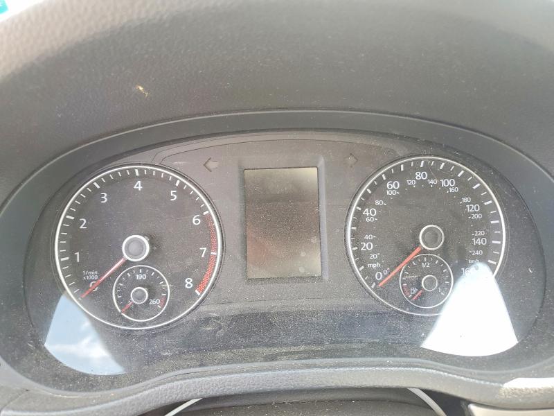 Photo 9 from auction – 2013 VOLKSWAGEN PASSAT with VIN 1VWAP7A33DC009794