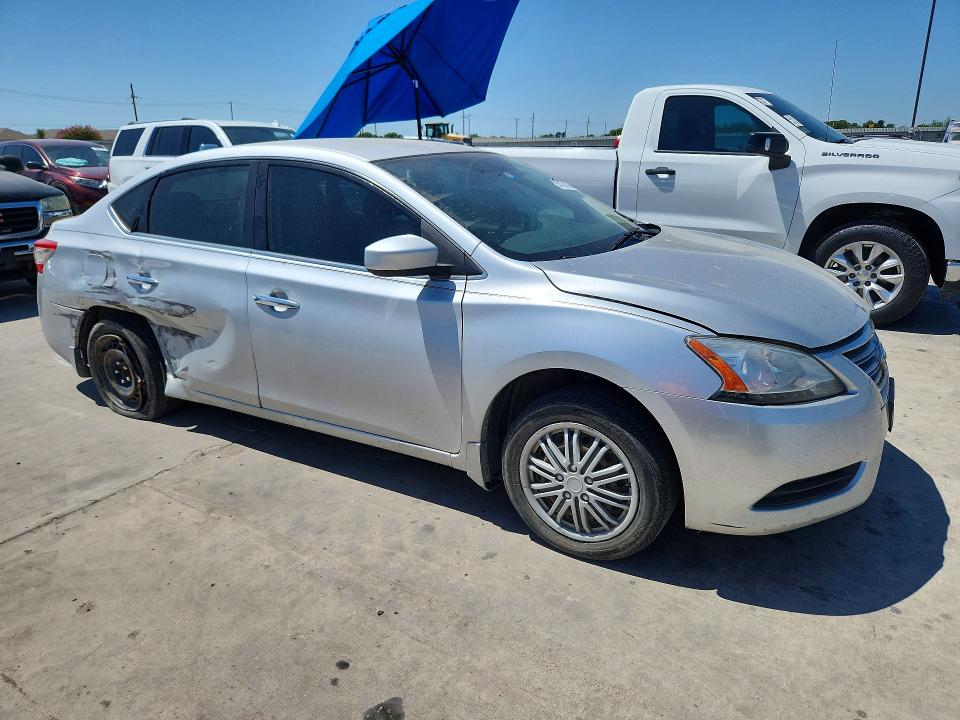 Photo 4 from auction – 2013 NISSAN SENTRA with VIN 1N4AB7AP2DN908158