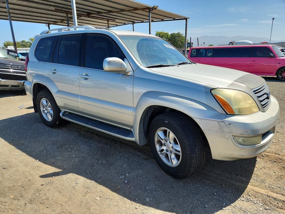 Photo 4 from auction – 2004 LEXUS GX with VIN JTJBT20X140040891