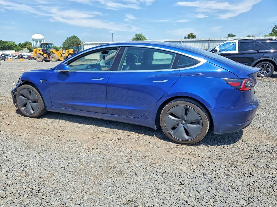 Photo 2 from auction – 2019 TESLA MODEL 3 with VIN 5YJ3E1EA2KF427139