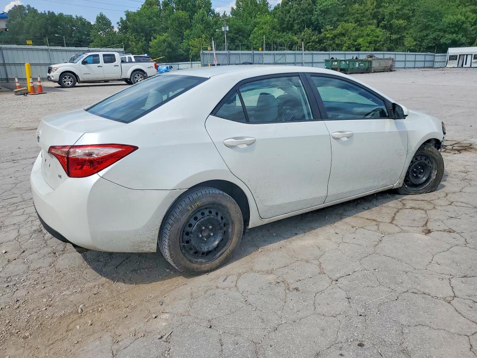 Photo 3 from auction – 2017 TOYOTA COROLLA with VIN 5YFBURHE1HP618673
